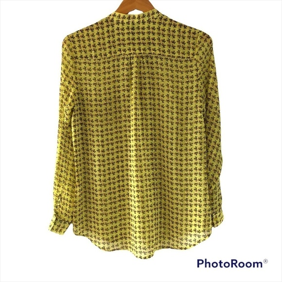 Kut from the KLOTH bright yellow button down shirt. Floral small roses print - Picture 2 of 9